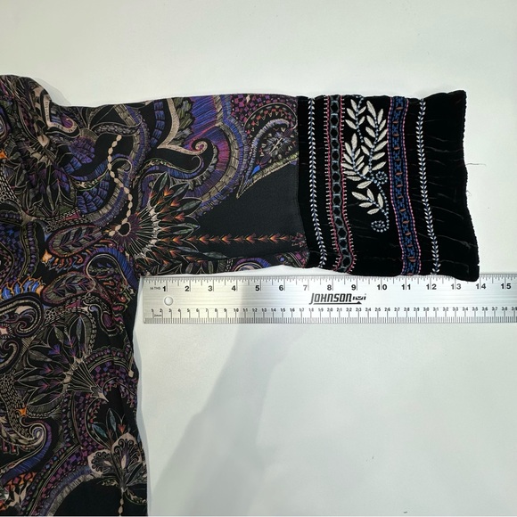 Johnny Was Paisley Print blouse w/black velvet trims and embroidery. SZ L EUC - Picture 9 of 12